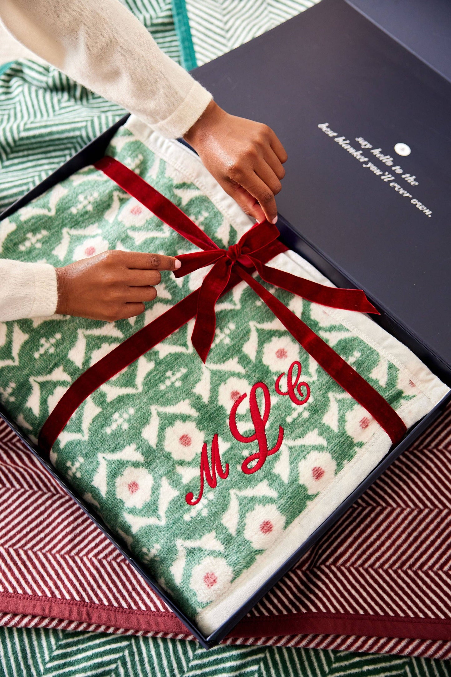 Frances Floral Blanket