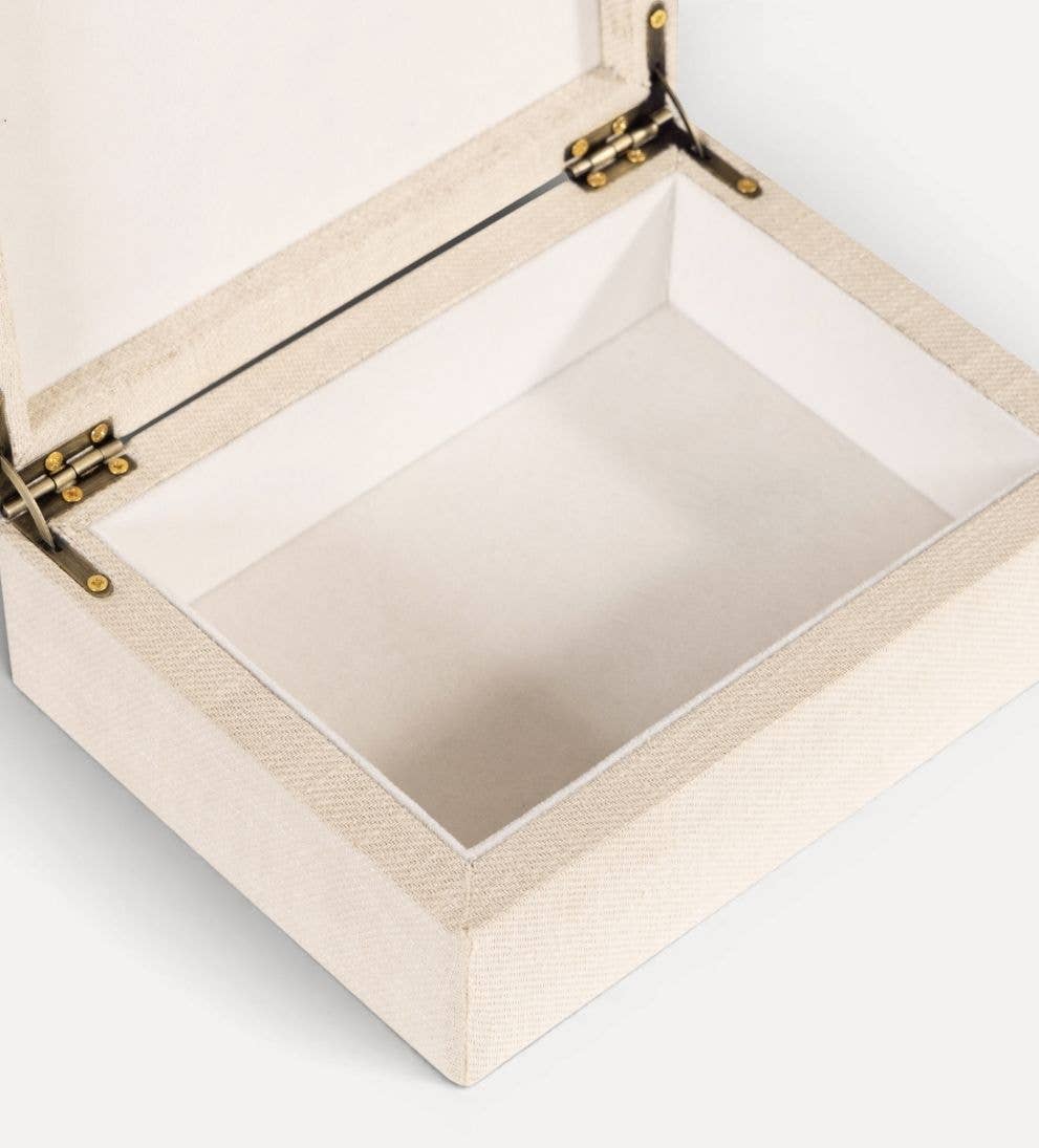Cleo Box