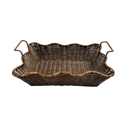 Small Scalloped Tray